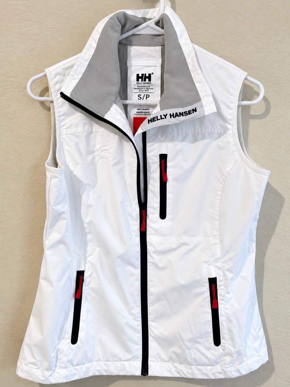 🤍 Helly Hansen Women’s White Performance Vest – Size Small (S/P)